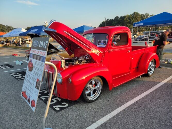 1947 Ford F-1
