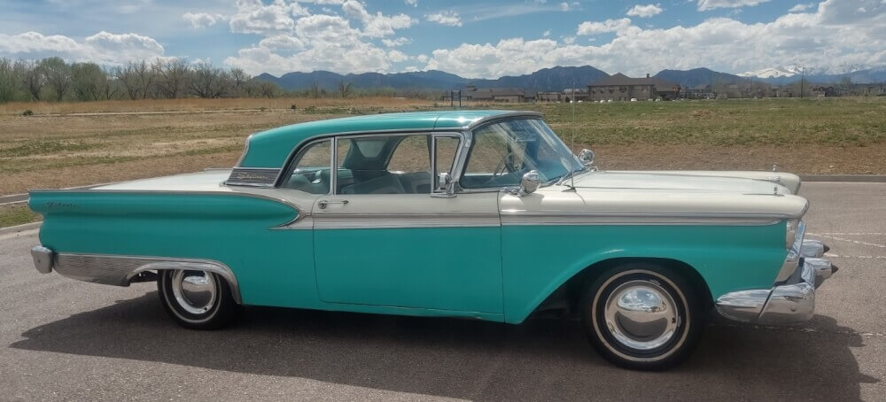 1959 Ford Skyliner Fairlane Gaxalie 500