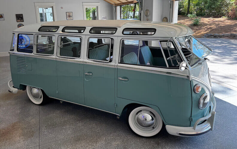 1963 Volkswagen Type 2 Bus