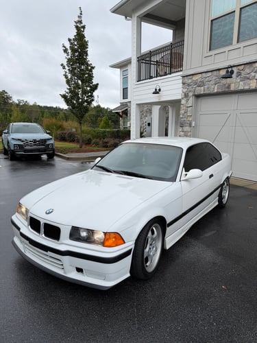 1994 BMW 325is