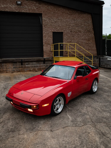 1983 PORSCHE 944