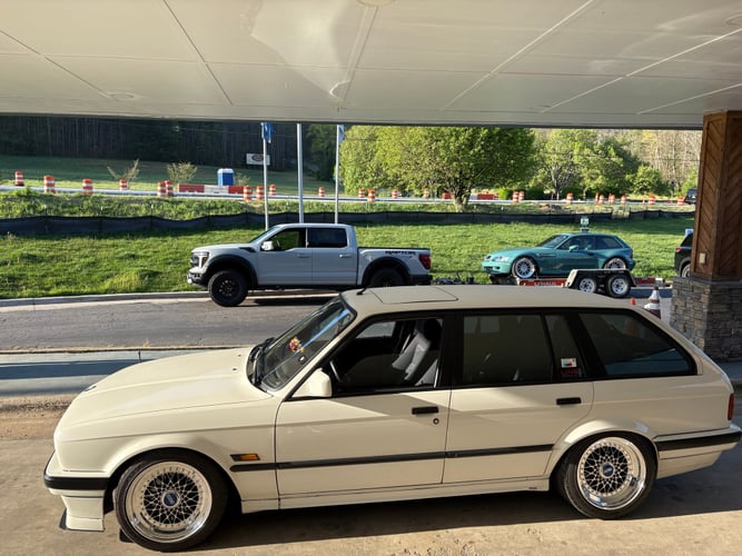 1990 BMW E30 325i touring