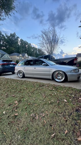 2000 AUDI A4