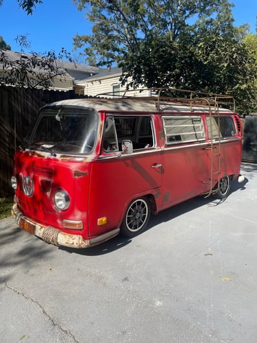 1971 Volkswagen Bus Transporter