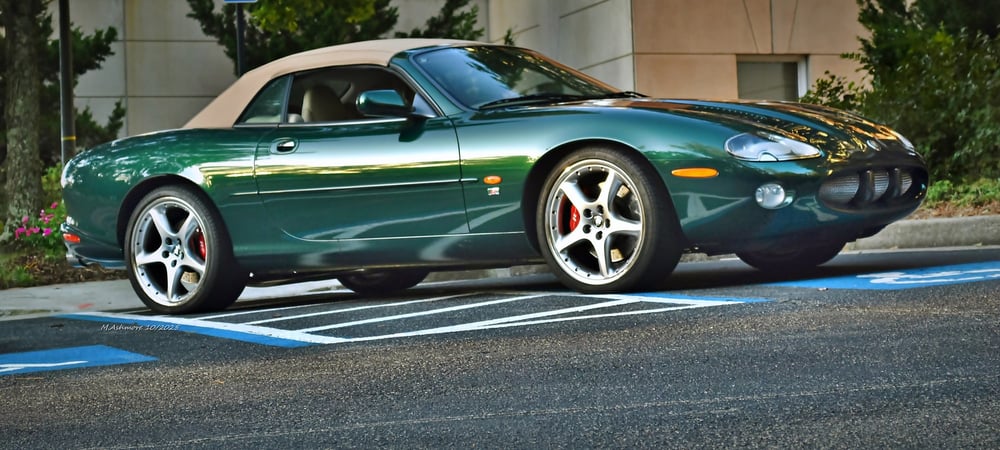 2003 Jaguar XKR