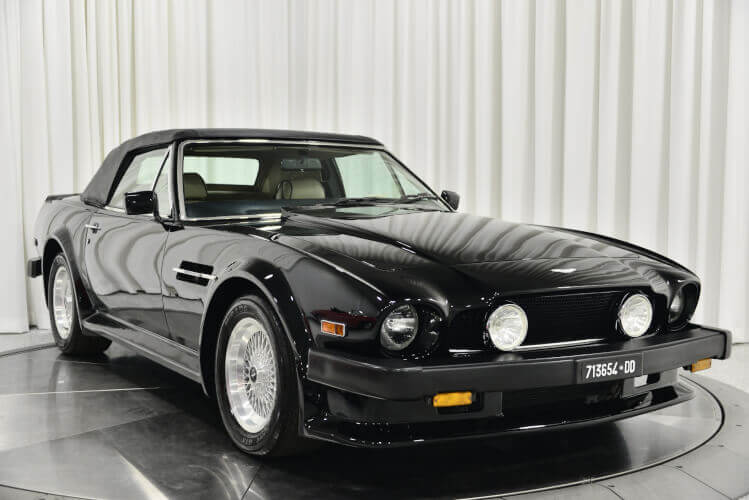 1989 Aston Martin V8