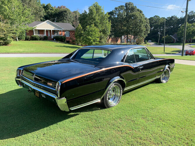 1967 Oldsmobile Cutlass Supreme
