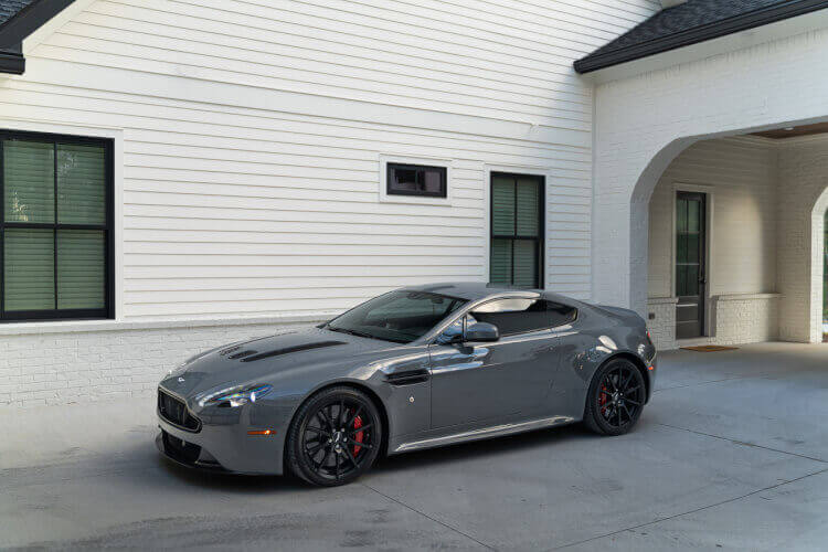 2017 Aston Martin V12 Vantage S