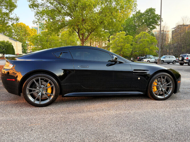 2015 Aston Martin V8 Vantage GT