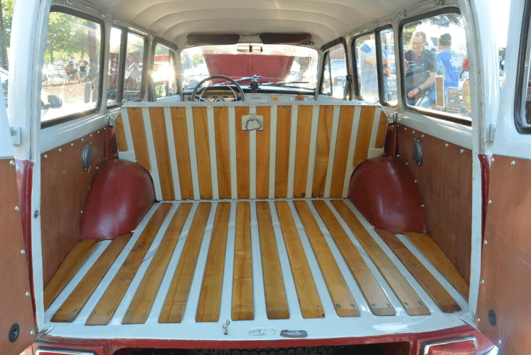 1961 Volvo P210 photo 2