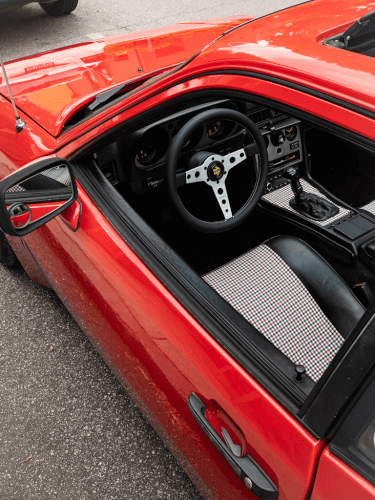 1983 PORSCHE 944 photo 2