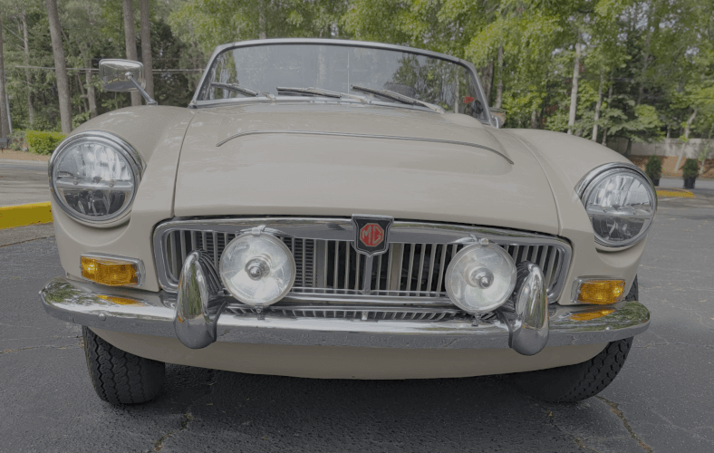 1969 MG MGC photo 3