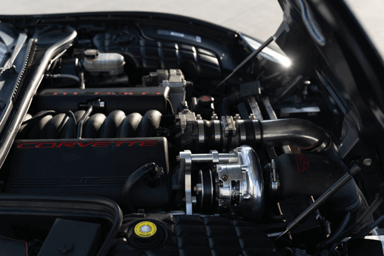 2000 Chevrolet Corvette photo 2
