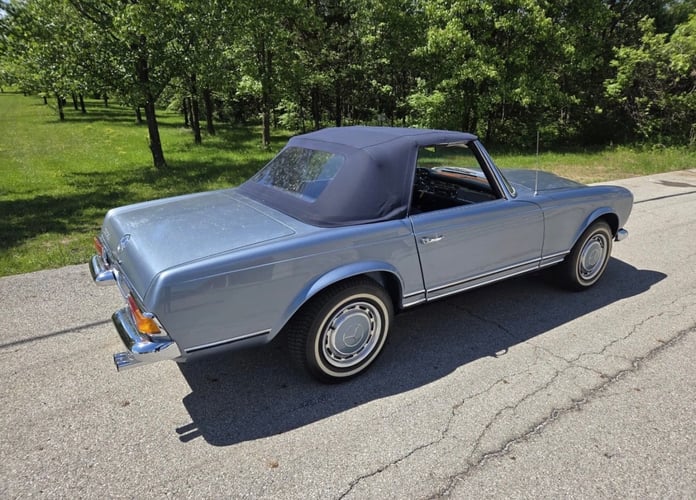 1969 MERCEDES 280 SL photo 3