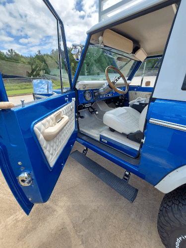 1974 Ford Bronco photo 2