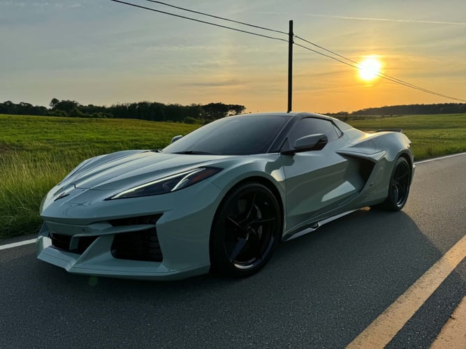 2024 Chevrolet Corvette photo 2
