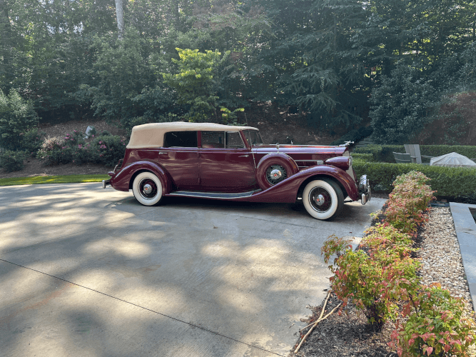 1936 Packard 1402 Sedan