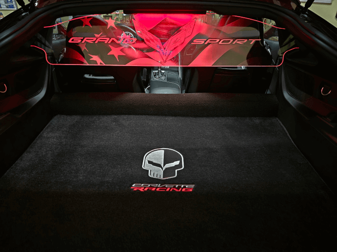 2019 Chevrolet Corvette photo 2