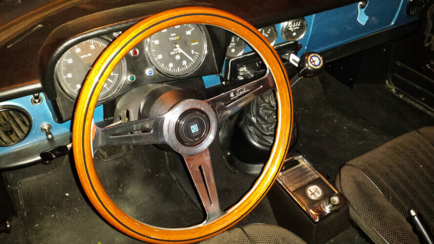 1969 Alfa Romeo 1750 Spider Veloce photo 3