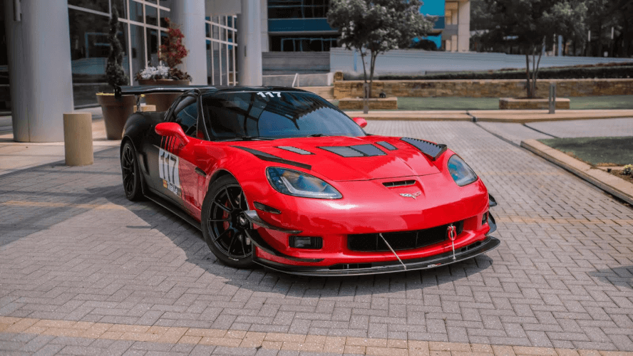 2011 Chevrolet Corvette photo 2