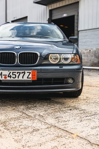 BMW 525i Sport Wagon photo 4