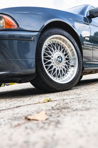 BMW 525i Sport Wagon thumbnail 9