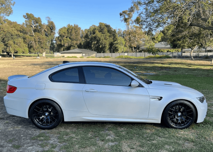 2013 BMW M3 Competition photo 2