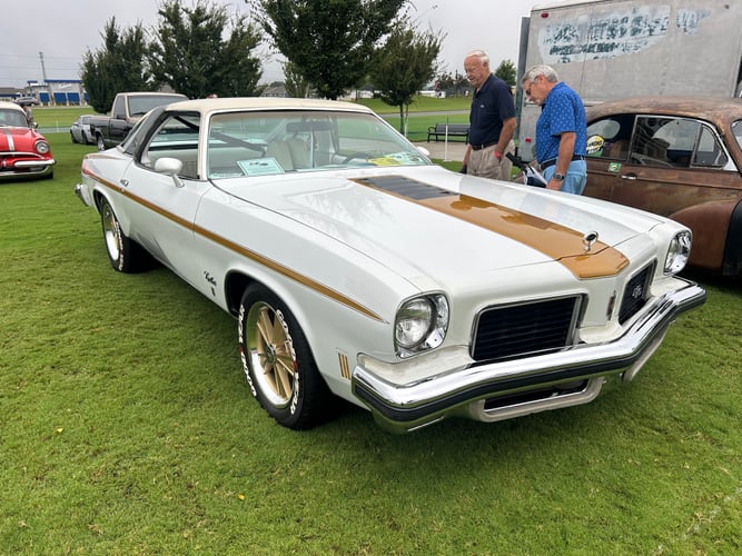 1974 Oldsmobike Hurst Olds Cutlass photo 2