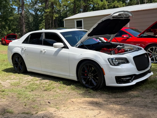 2023 Chrysler 300c