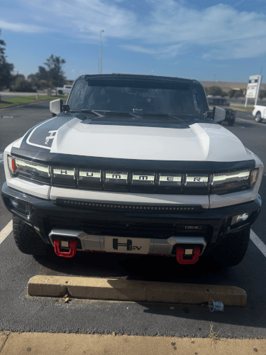 2023 GMC Hummer EV photo 2