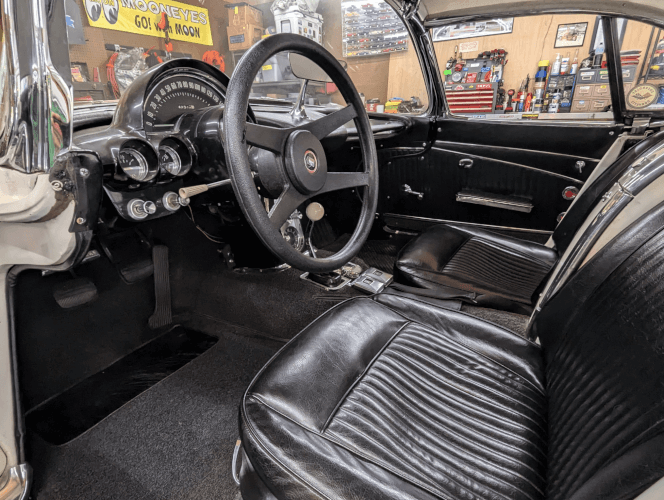 1962 Chevrolet Corvette photo 5
