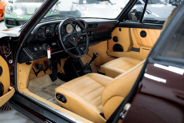 1984 Porsche 930 photo 3