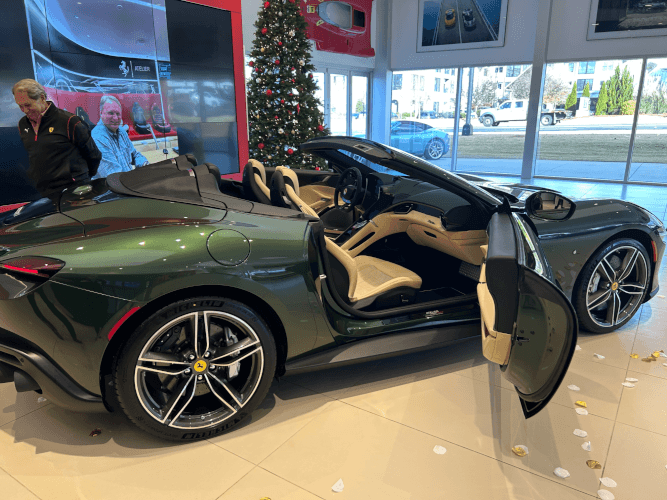 2025 Ferrari Roma photo 2