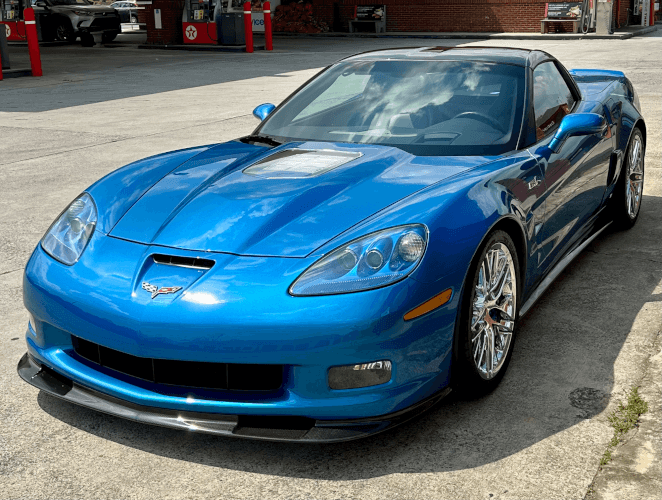 2009 Chevrolet Corvette ZR1 photo 2