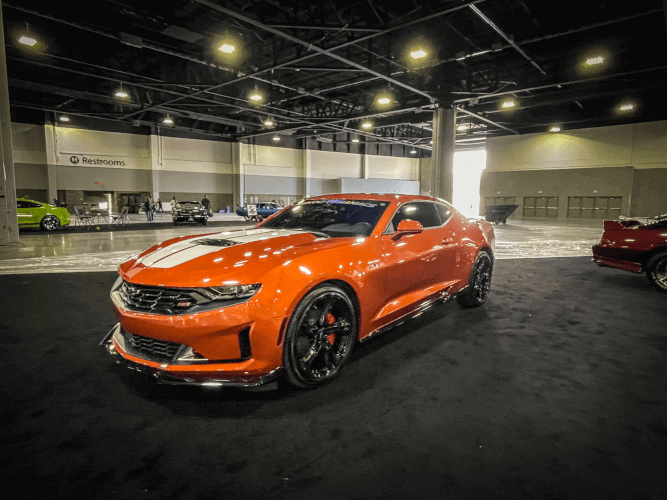 2022 Chevrolet Camaro photo 2