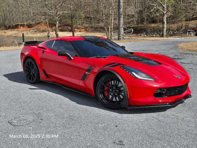 2019 Chevrolet Corvette photo 2