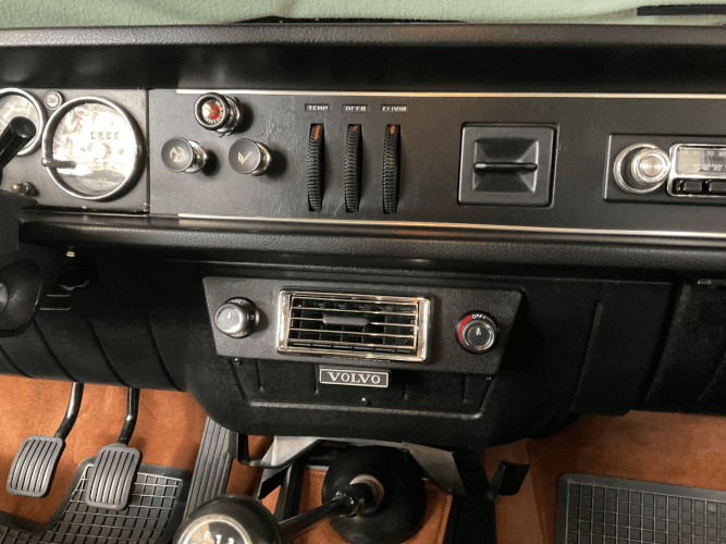 1971 Volvo 142 thumbnail 8