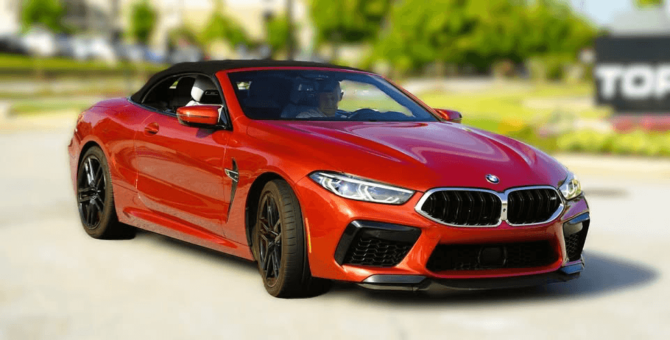 2020 BMW M8 photo 2