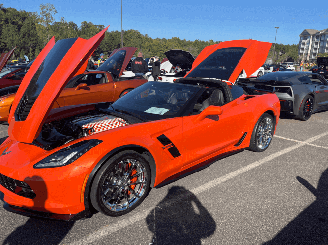 2019 Chevrolet Corvette thumbnail 1
