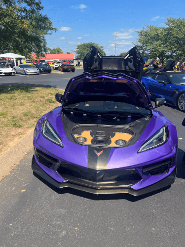 2022 Chevrolet Corvette photo 2