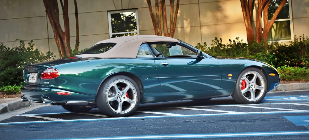 2003 Jaguar XKR photo 2