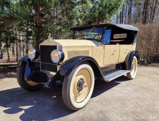 1922 Moon 6-40 Touring Leather