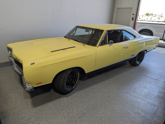 1969 Plymouth 2d sedan