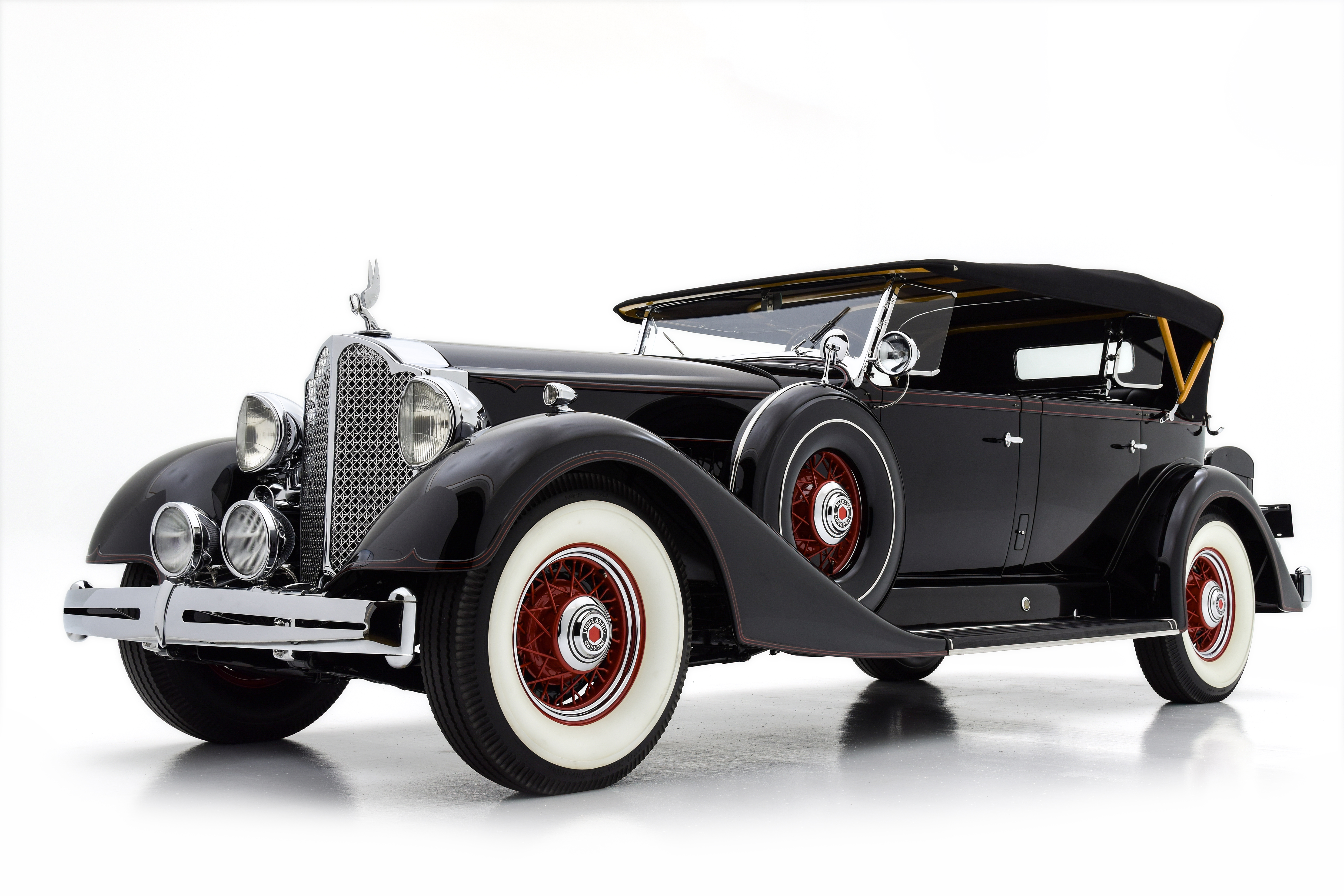1934 Packard Super Eight