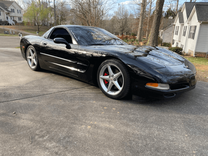 1999 Chevrolet Corvette photo 2