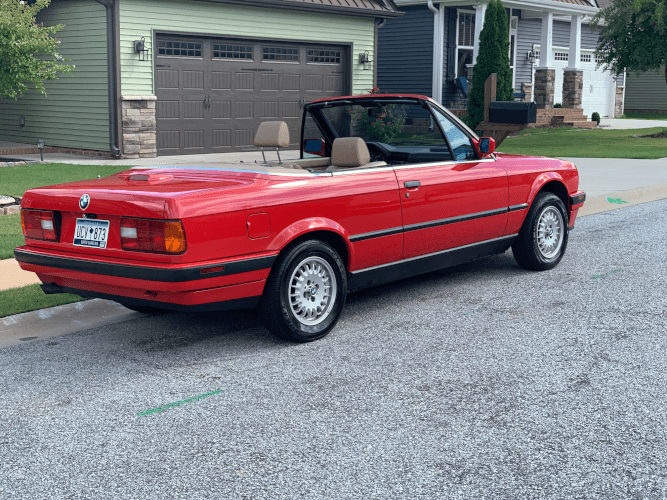 1992 BMW 318i Convertible photo 2