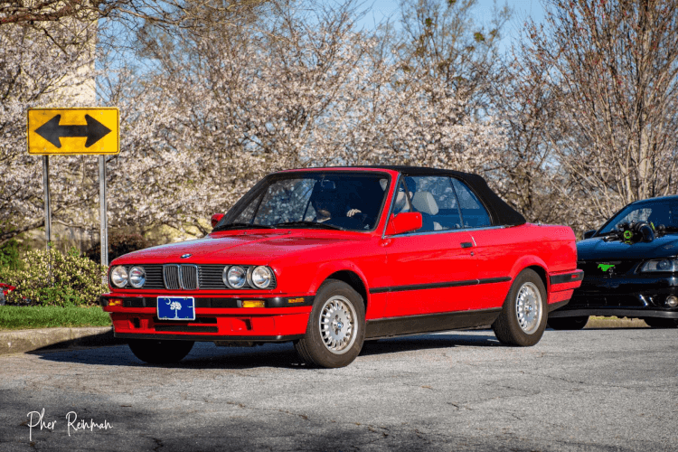 1992 BMW 318i Convertible photo 4
