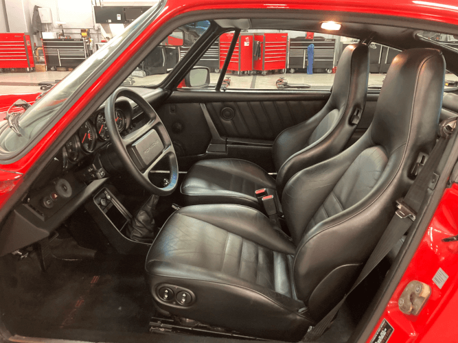 1985 Porsche 911 Carrera photo 4
