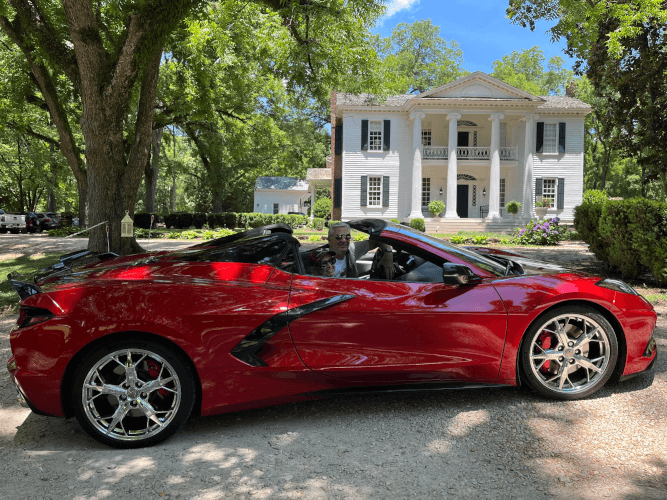 2021 Chevrolet Corvette photo 2